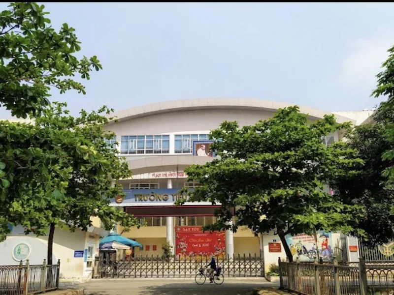 Trường Tiểu học Yên Hòa