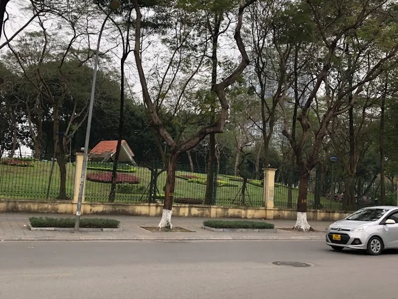 Trường Tiểu Học Dịch Vọng B