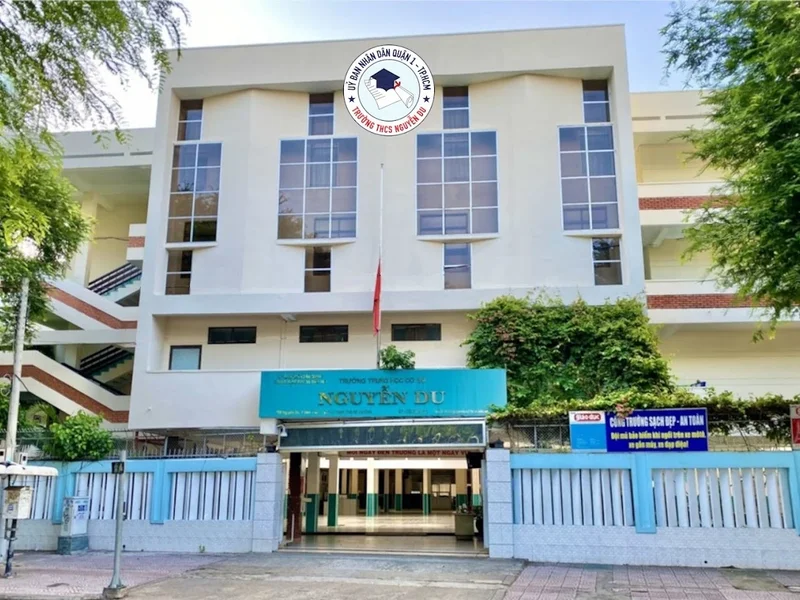 Trường THCS Nguyễn Du (Quận 1)