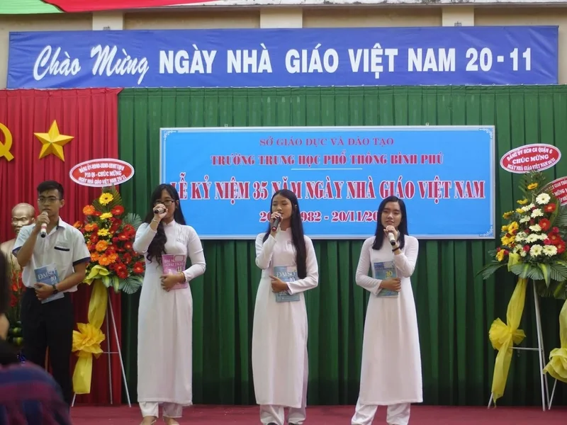 Trường THPT Bình Phú