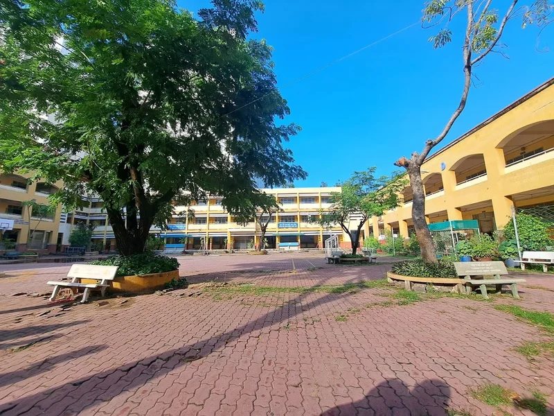 Trường THPT An Lạc
