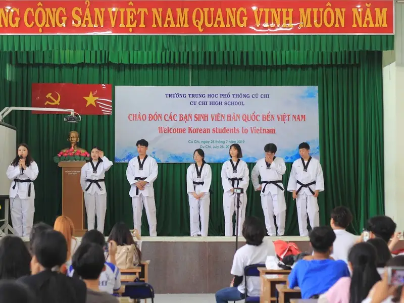 Trường THPT Củ Chi