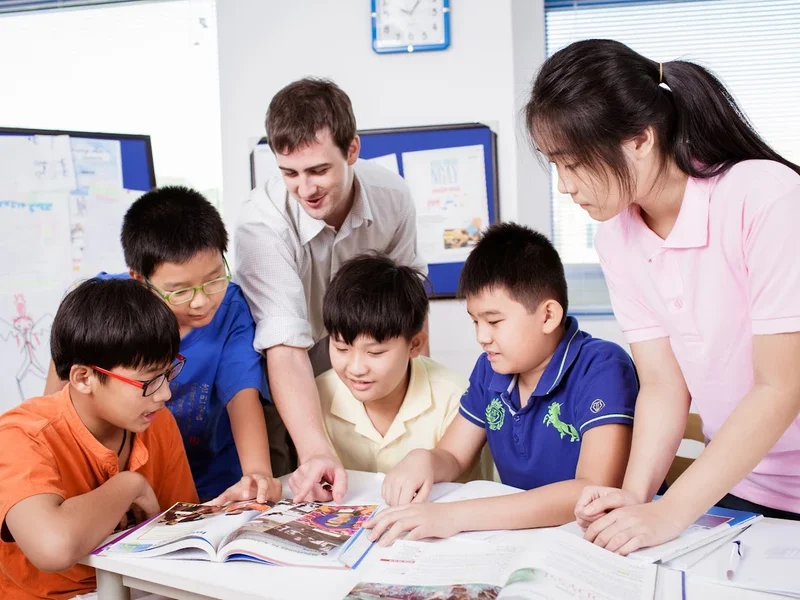 Anh Ngữ YOLA Cống Quỳnh - Quận 1