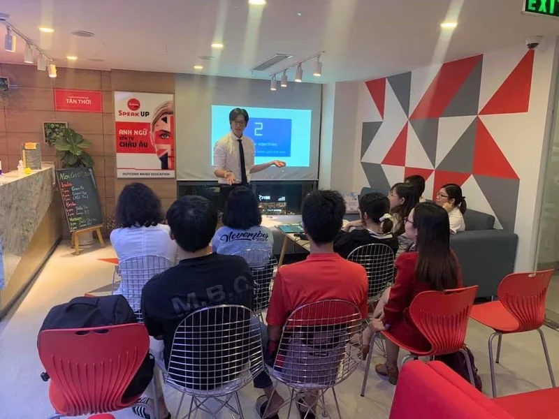 Speak UP Quận 1 - Hồ Chí Minh