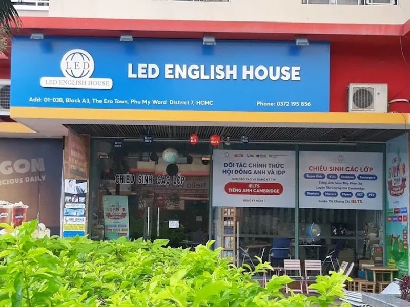 LED ENGLISH HOUSE
