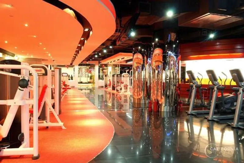 California Fitness & Yoga Quận 5