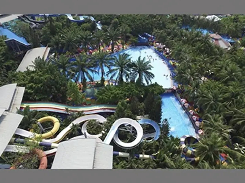 Công viên nước Đầm Sen