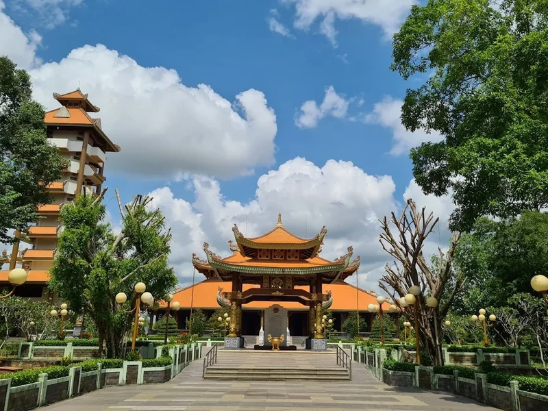 Đền tưởng niệm Bến Dược - Củ Chi