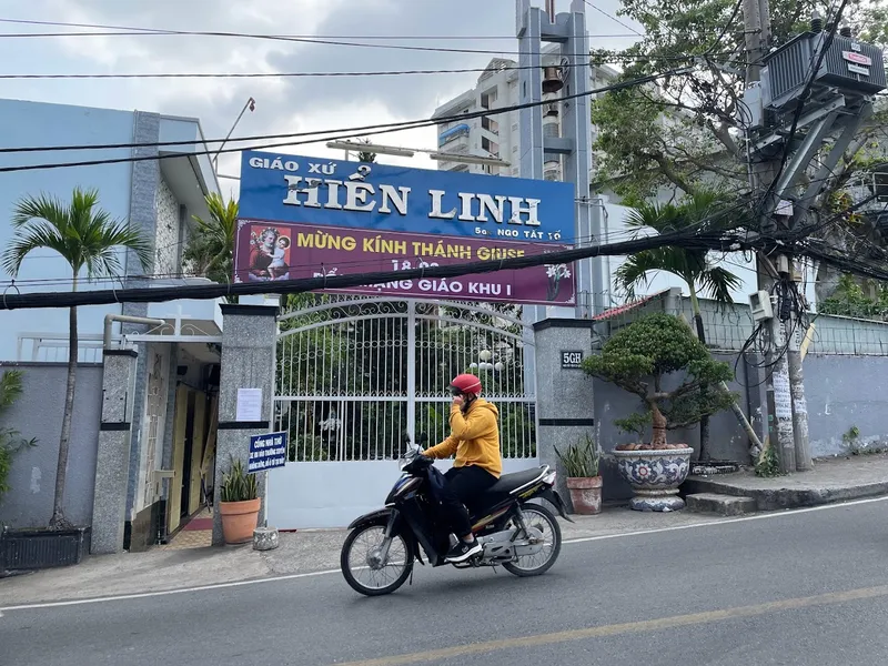 Nhà thờ Giáo xứ Hiển Linh