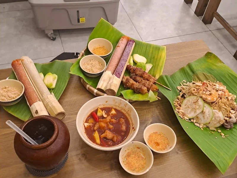 Quán Thái Khapi - 394 Lê Văn Lương