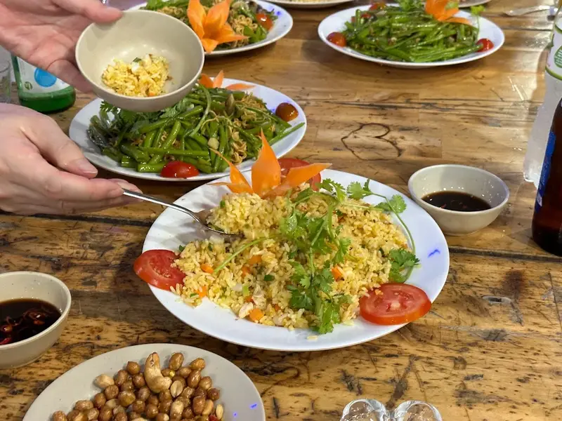 Quán Bia Sệt - SỐ 2 NGUYỄN HỮU THỌ