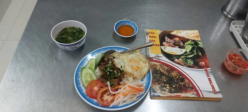 Cơm Tấm 86