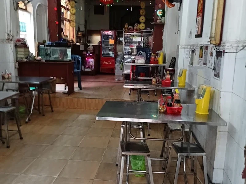 Quán Ăn Gia Đình Bồi Ký