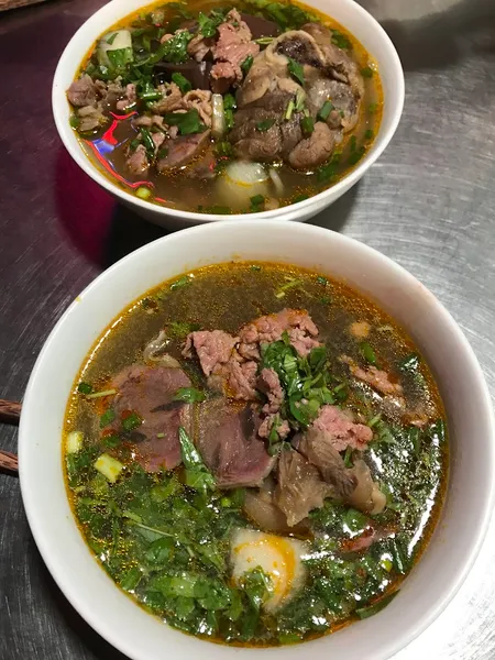 Quán Bún Bò Thành Nội