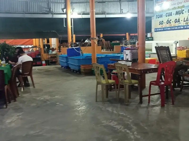 Quán Hải Sản Hòa Lộc