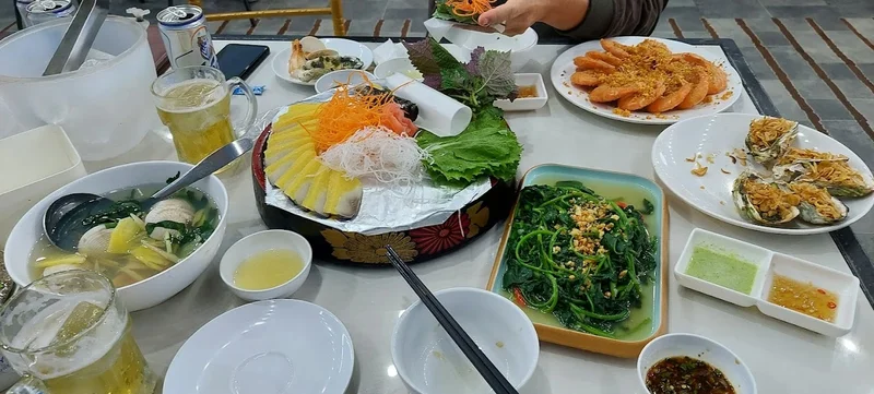 Nhà Hàng Phố Xưa