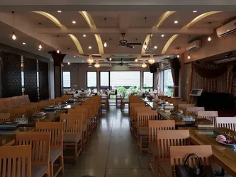 Top 11 nhà hàng tại Uông Bí Quảng Ninh