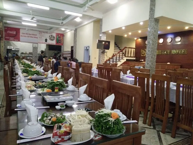 Khách Sạn Nhà Hàng Thái Huyền