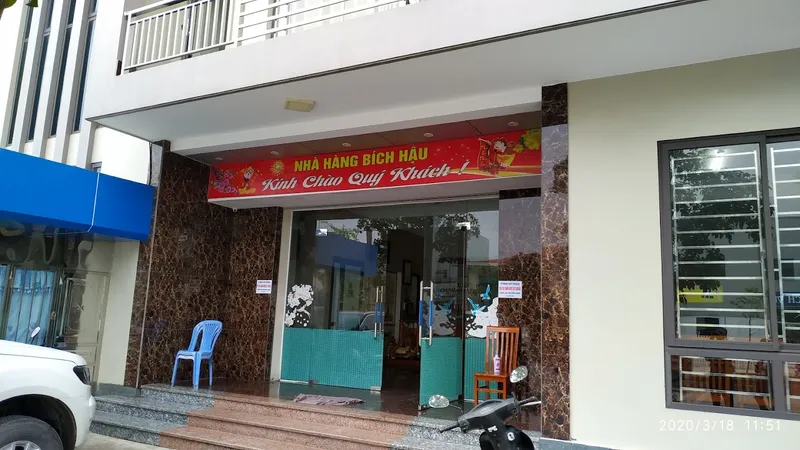 Nhà hàng Bích Hậu