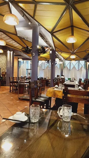 Nhà hàng Cây Dừa