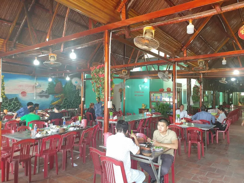 Quán 79 Cơm Niêu Cây Bàng