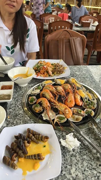 Buffet Phú Mỹ
