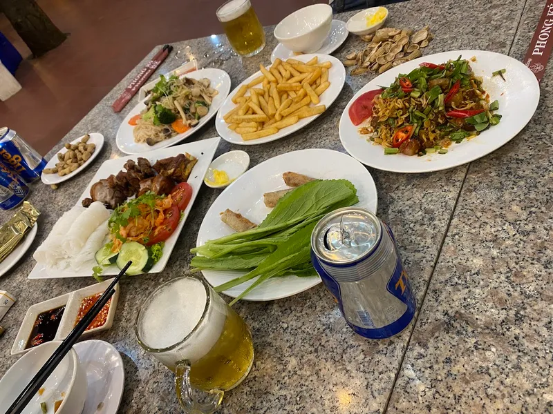 Nhà Hàng Phong Ký