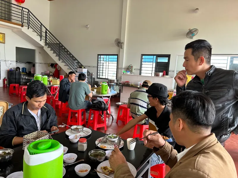 Cơm gà 52