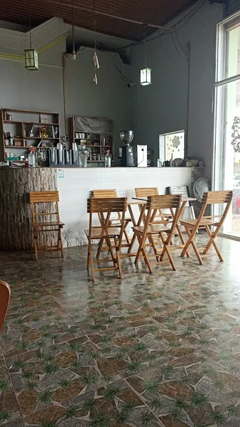 TH Coffee
