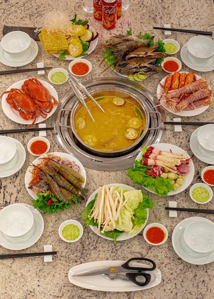 Royal Buffet - Buffet Hải Sản - 135 Lương Định Của