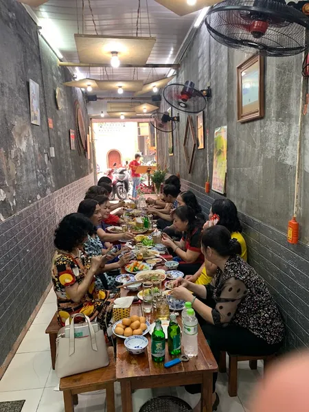 Quán Ngon Phố Cổ