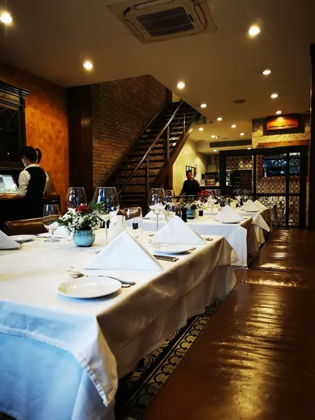 Nhà Hàng Jacksons Steakhouse