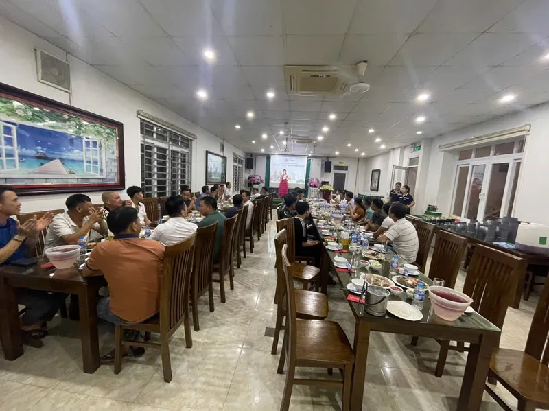 Nhà Hàng Đông Nam Á - LỪA ĐẢO