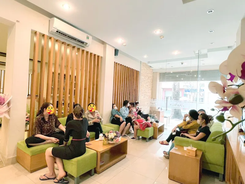 Thẩm Mỹ Viện Charming - Bs Nguyễn Khanh