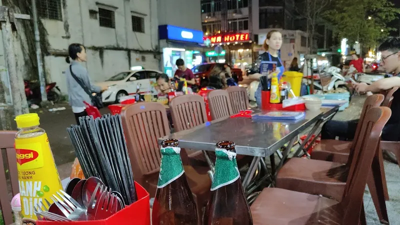 Quán ăn gia đình 79