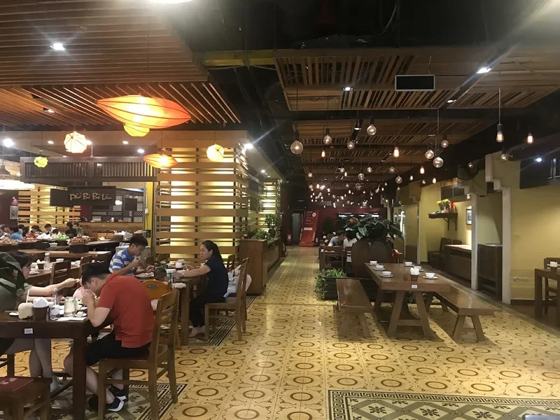 Quán ăn ngon Vincom Royal City