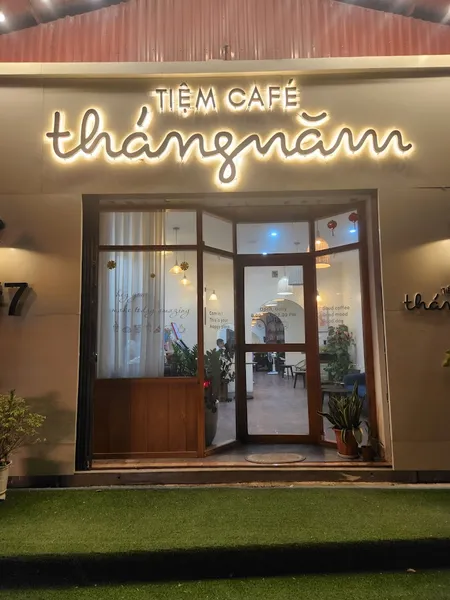 Cafe Tháng Năm Việt Yên