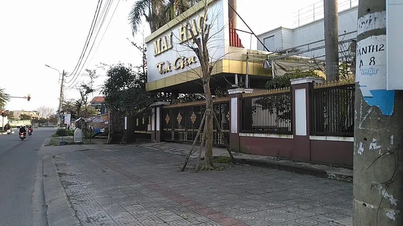 Nhà Hàng Mai Hạc