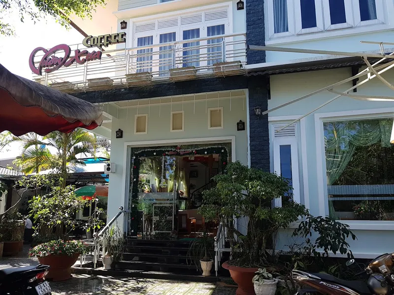 Cafe Vuon Xua
