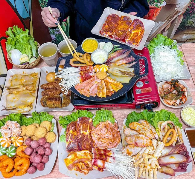 Nhai Nhóp Nhép - Buffet - Nướng - Lẩu - địa chỉ ăn ngon giá bình dân chất lượng tại Hai Bà Trưng Hà Nội