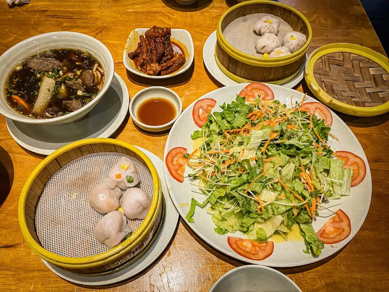 Nhất Cháo Quán