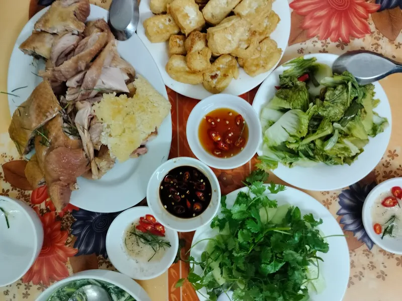 Quán Cơm Cháy Gà 115 Ngọc Lâm
