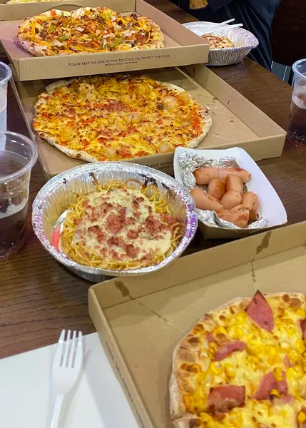 Domino’s Pizza Hà Hoàng Hổ