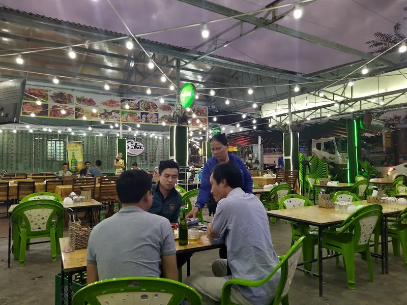 Quán Phố Xưa