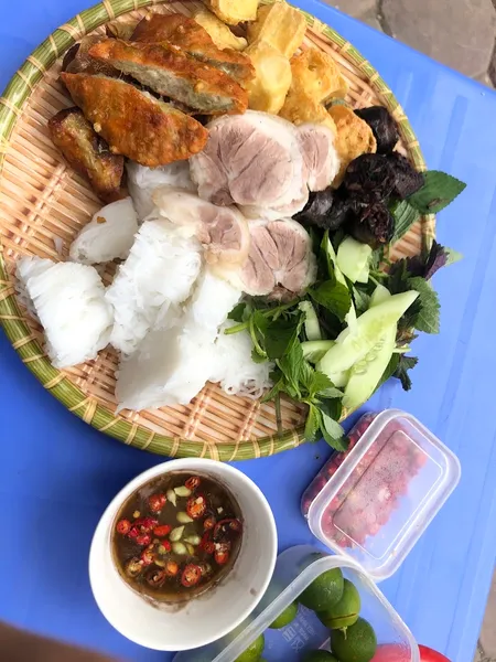 Bún Đậu Mắm Tôm Trần Quang Diệu