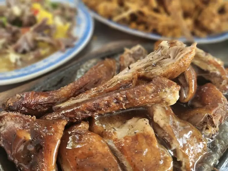 QUÁN VỊT HÙNG HẠNH NỔI BẬT VỚI KHÔNG GIAN ẤM CÚNG VÀ MÓN VỊT CỎ ĐẶC TRƯNG
