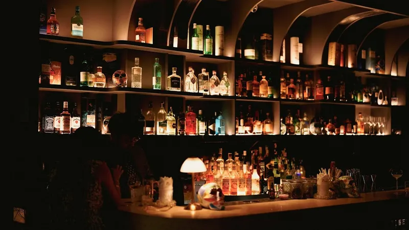 Little Shelter - Cocktail Bar