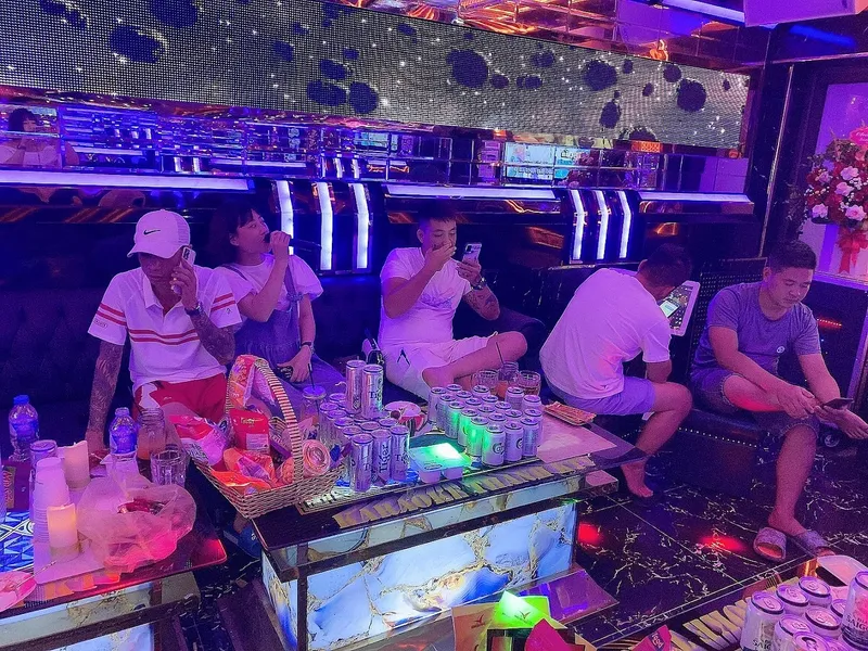 Play House Bar