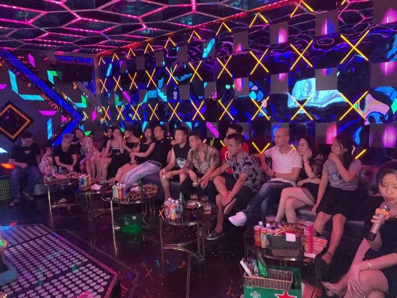 Fleur d'Or Maison Beer Club & Lounge