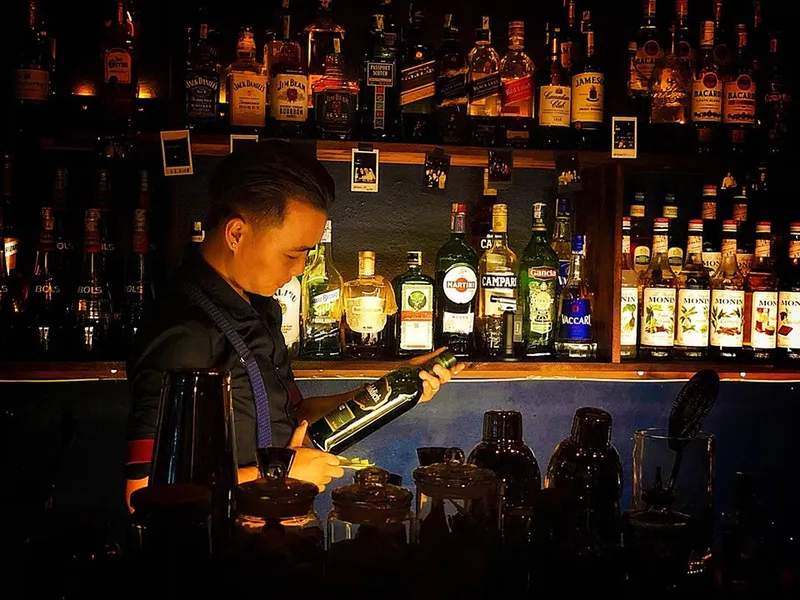 The Vault Cocktail-Bar